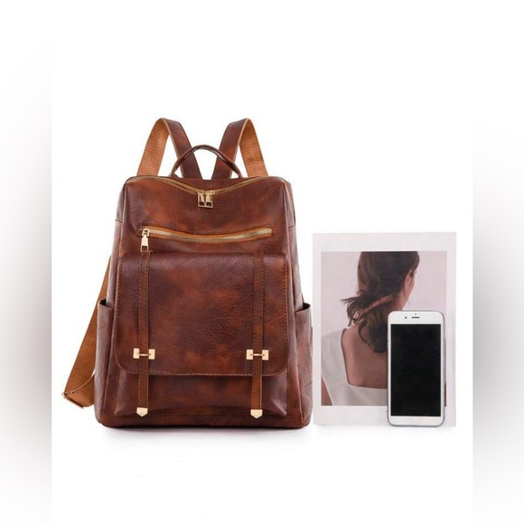 New Women Backpack - Picture 2 of 6